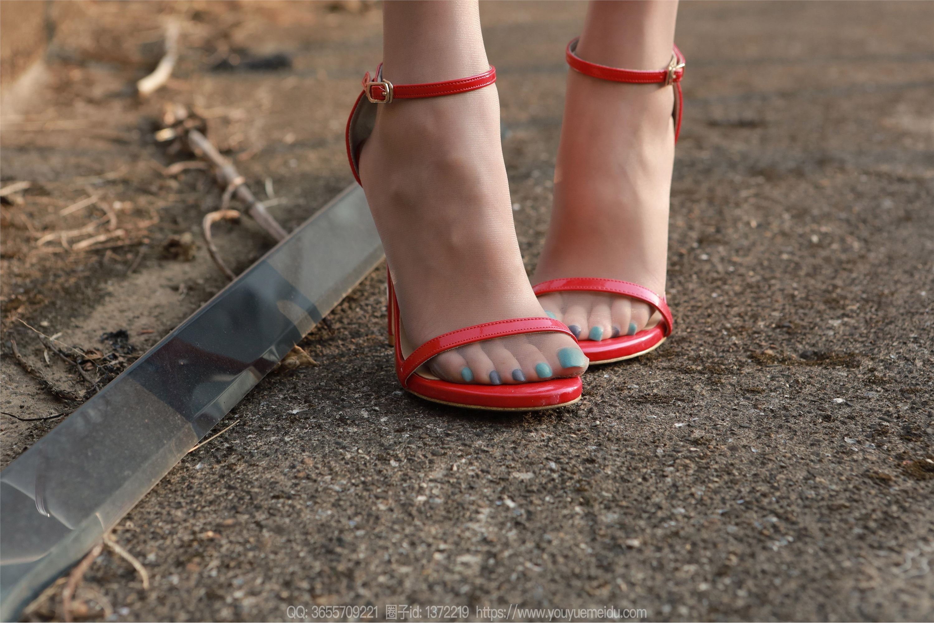 IESS异思趣向  2025.02.09 丝享家 1972 婉萍《西红柿（上）》